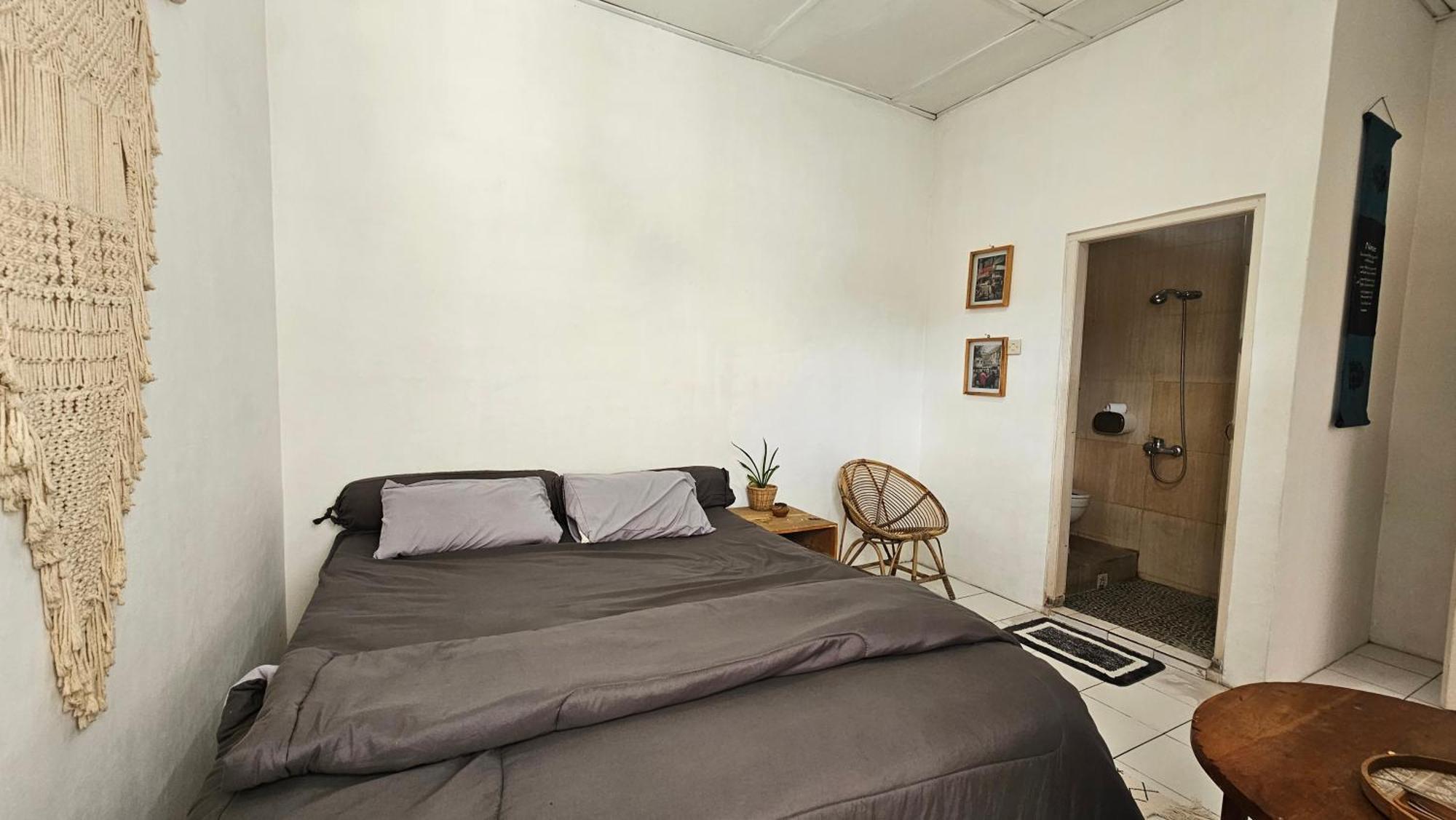 Oke Baik Hostel ジョグジャカルタ エクステリア 写真