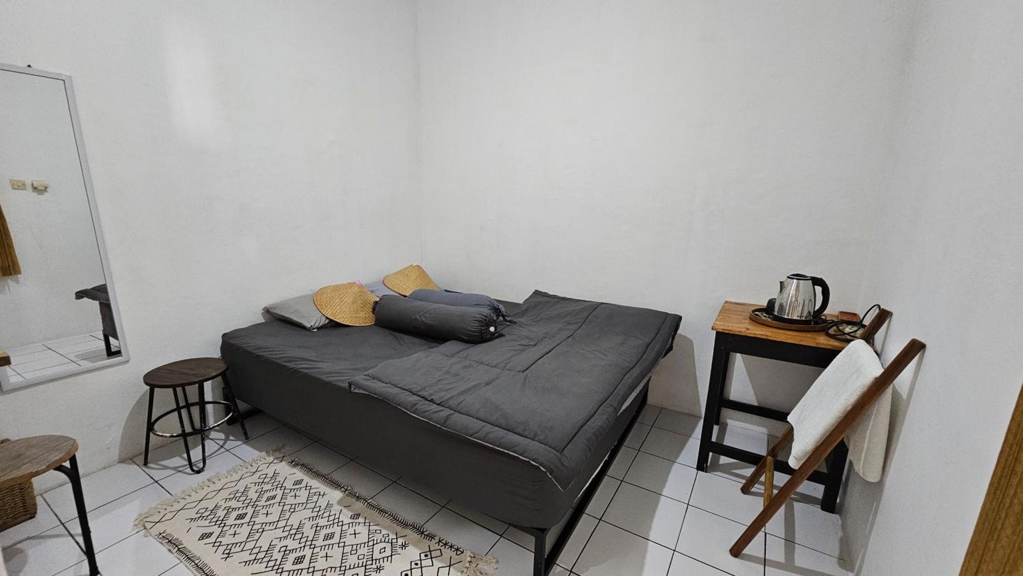 Oke Baik Hostel ジョグジャカルタ エクステリア 写真