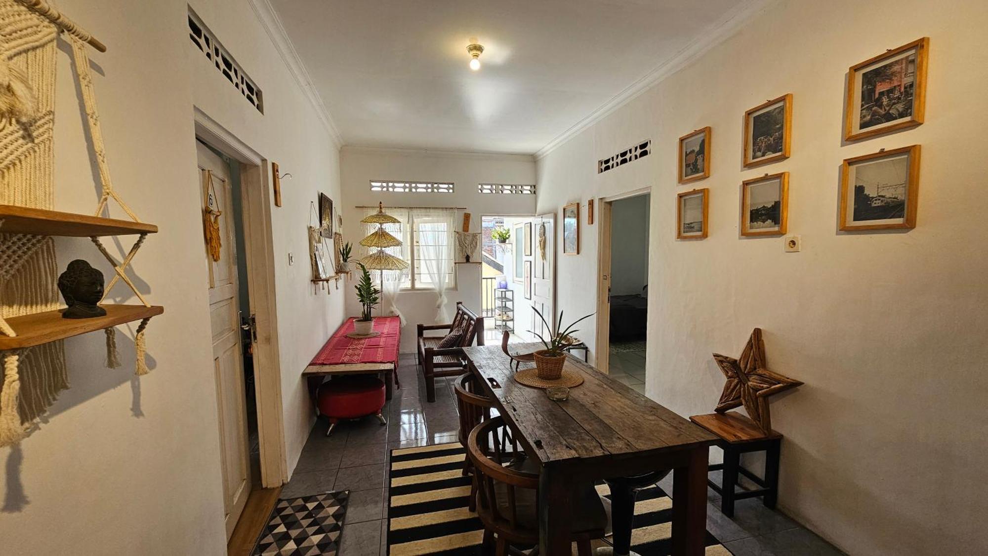 Oke Baik Hostel ジョグジャカルタ エクステリア 写真
