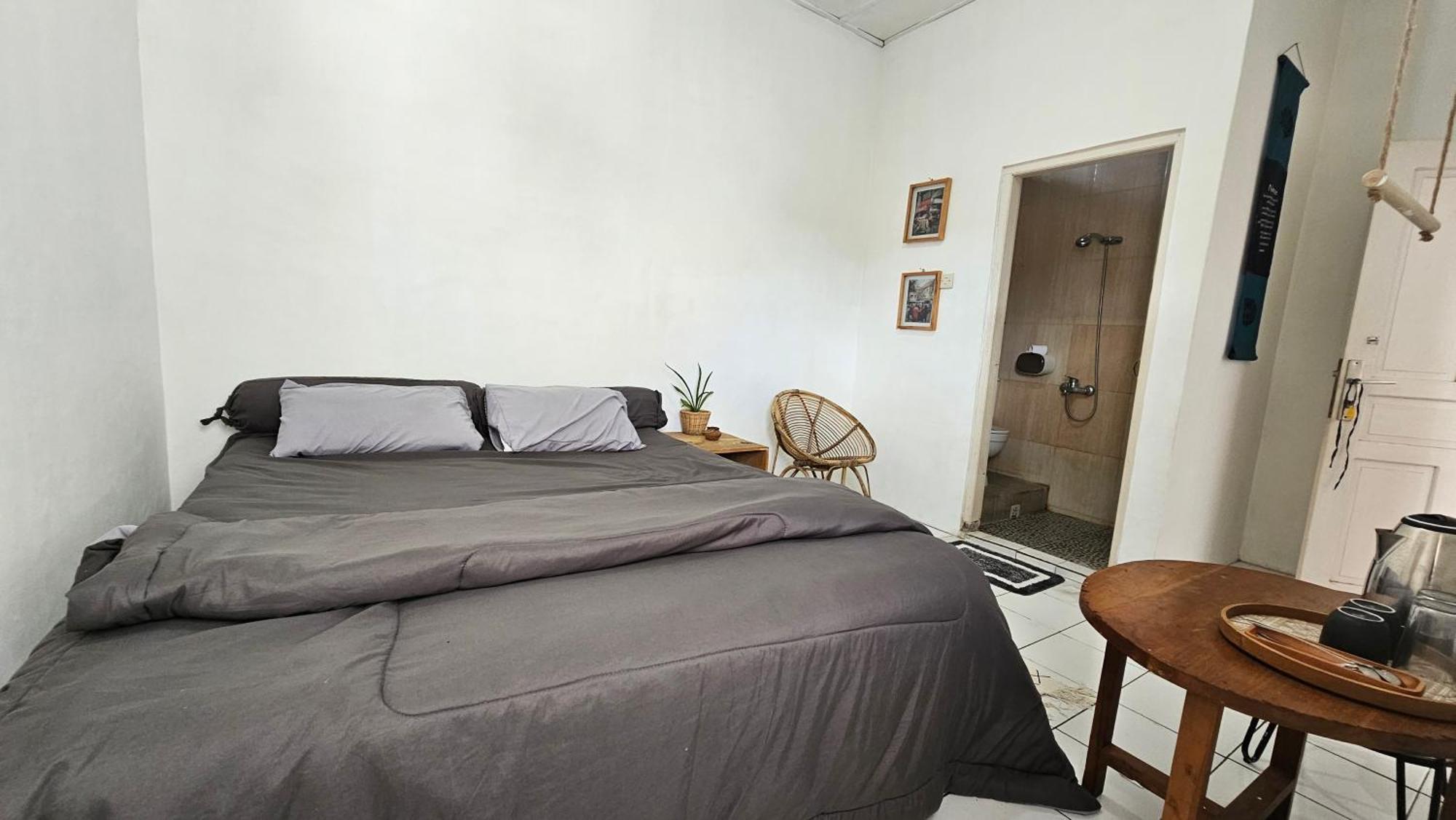 Oke Baik Hostel ジョグジャカルタ エクステリア 写真